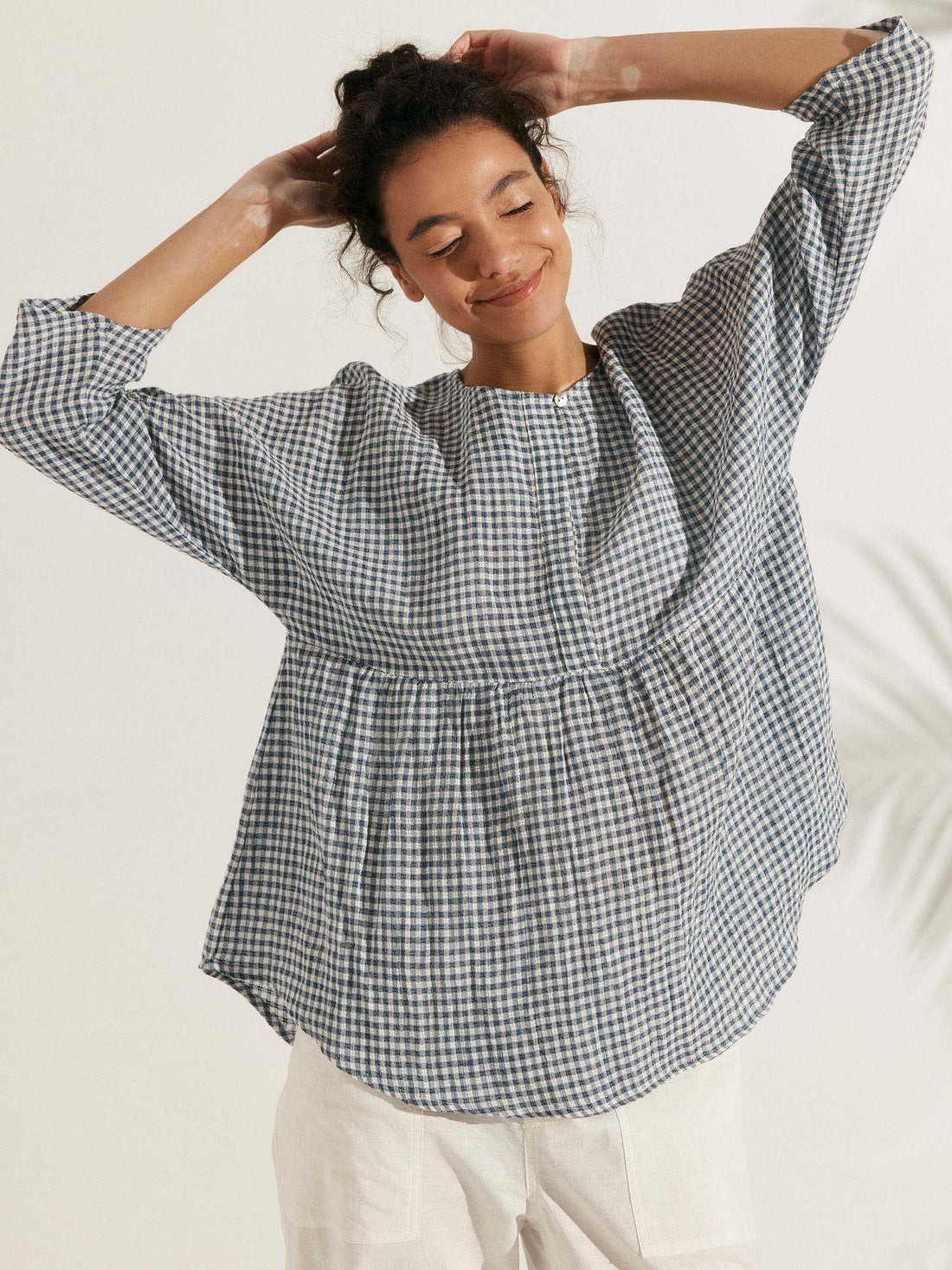 75% Linen Checked Ruched Round Neck Shirt