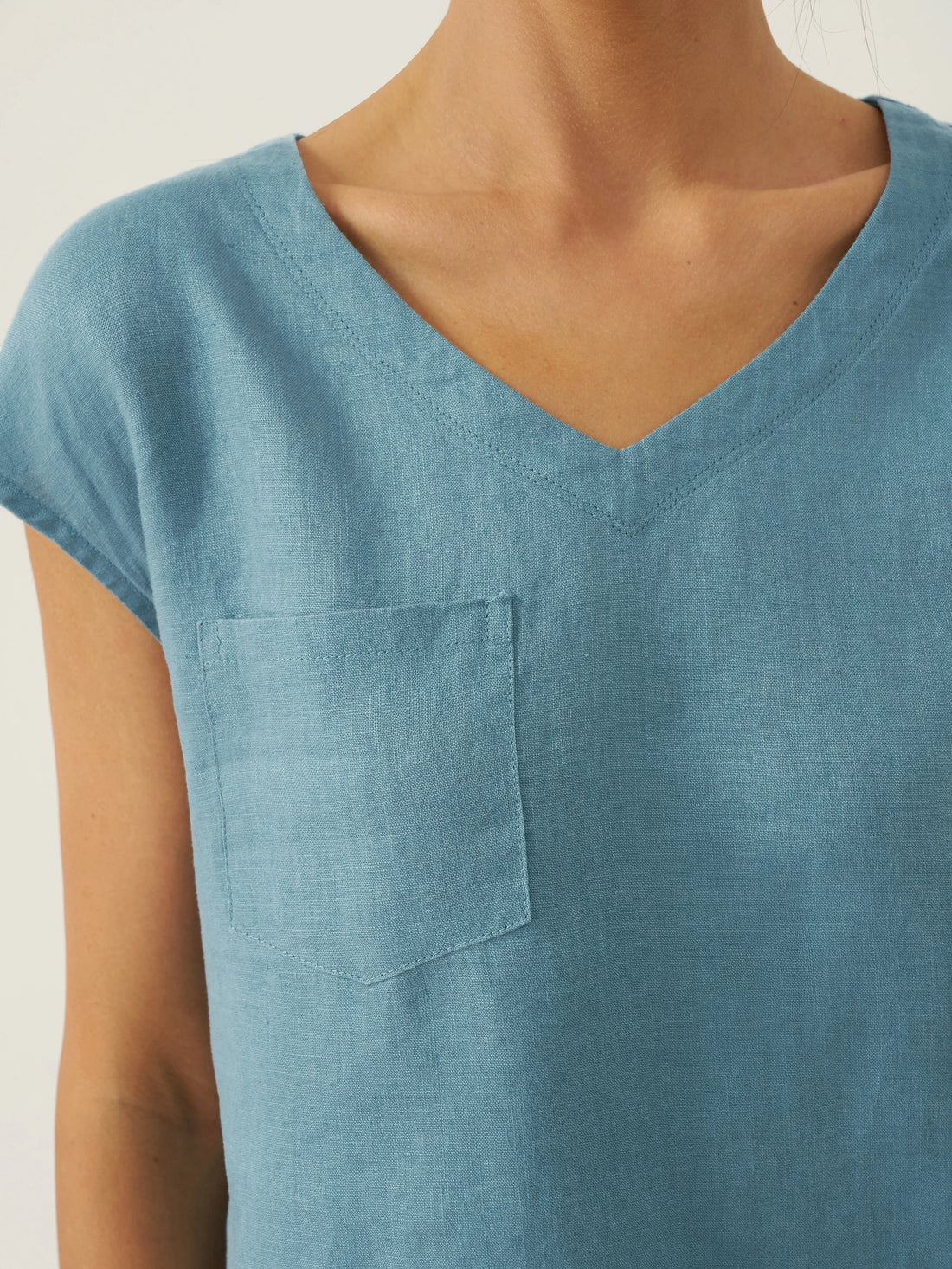 100% Linen V-Neck Cap Sleeve Shirt
