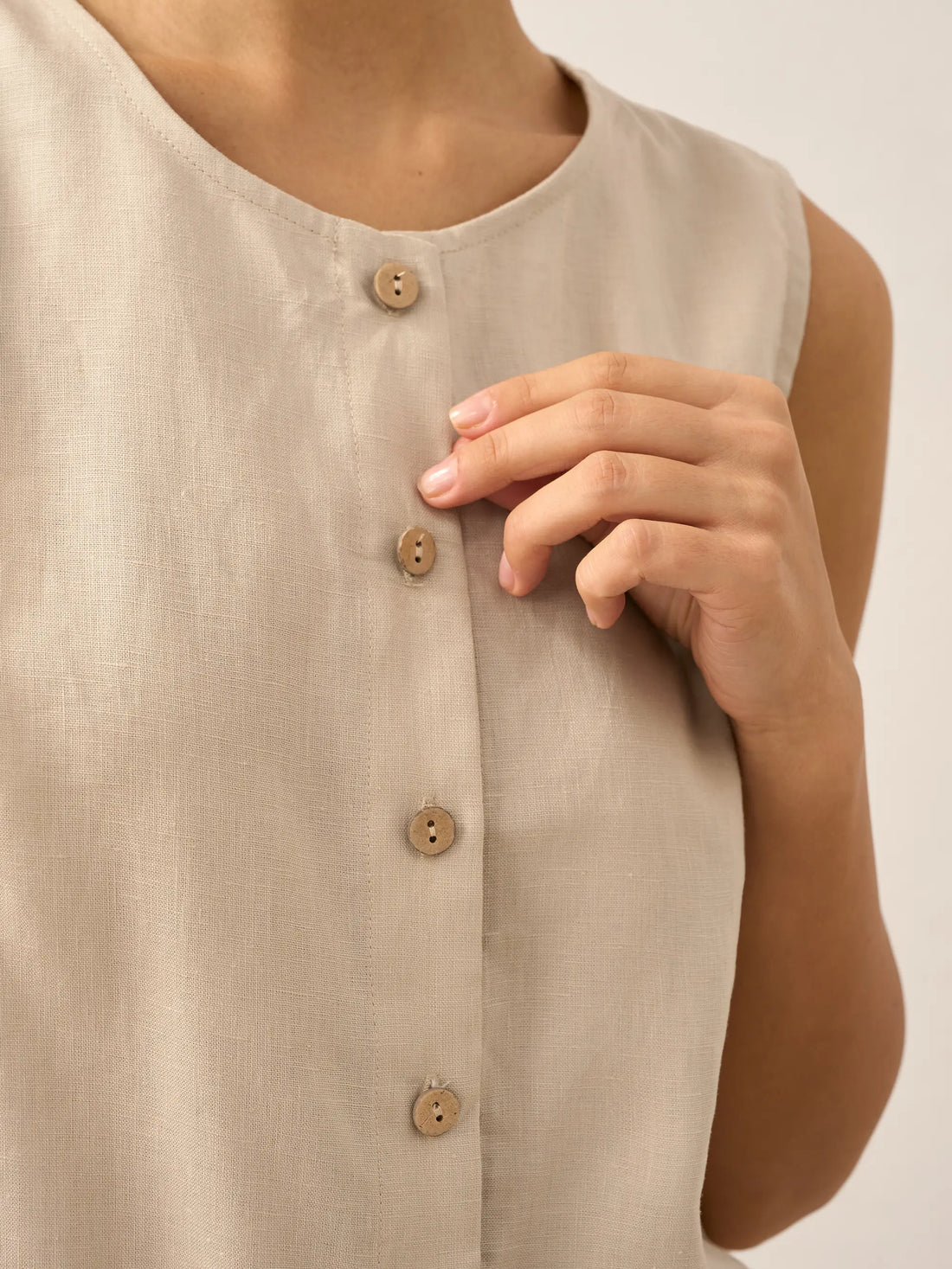 100% Linen A-Line Round Neck Tank Top