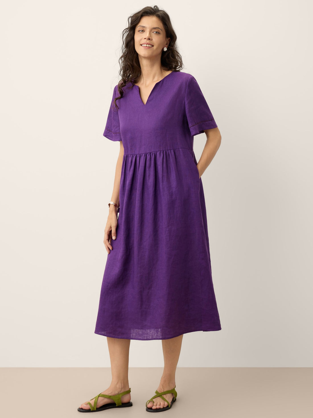 100% Linen Ruched Short Sleeve Midi Dress