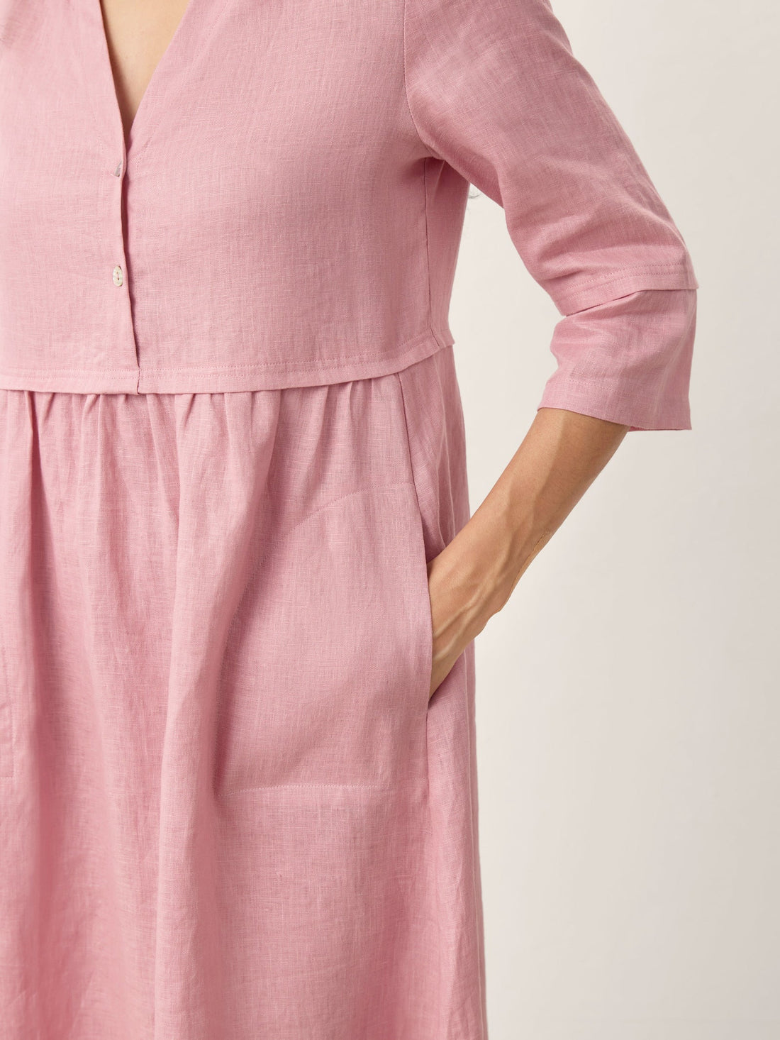 100% Linen Button-Waist Gathered V-Neck Midi Dress