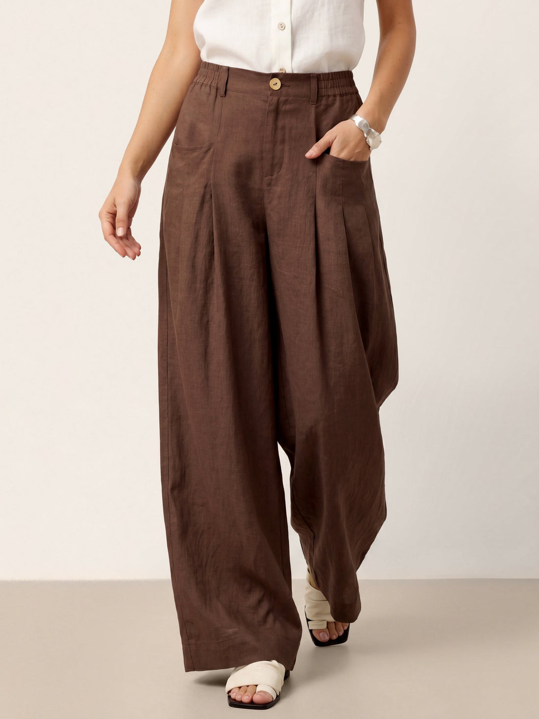 Linen Wide-Leg Pants with Welt Pockets