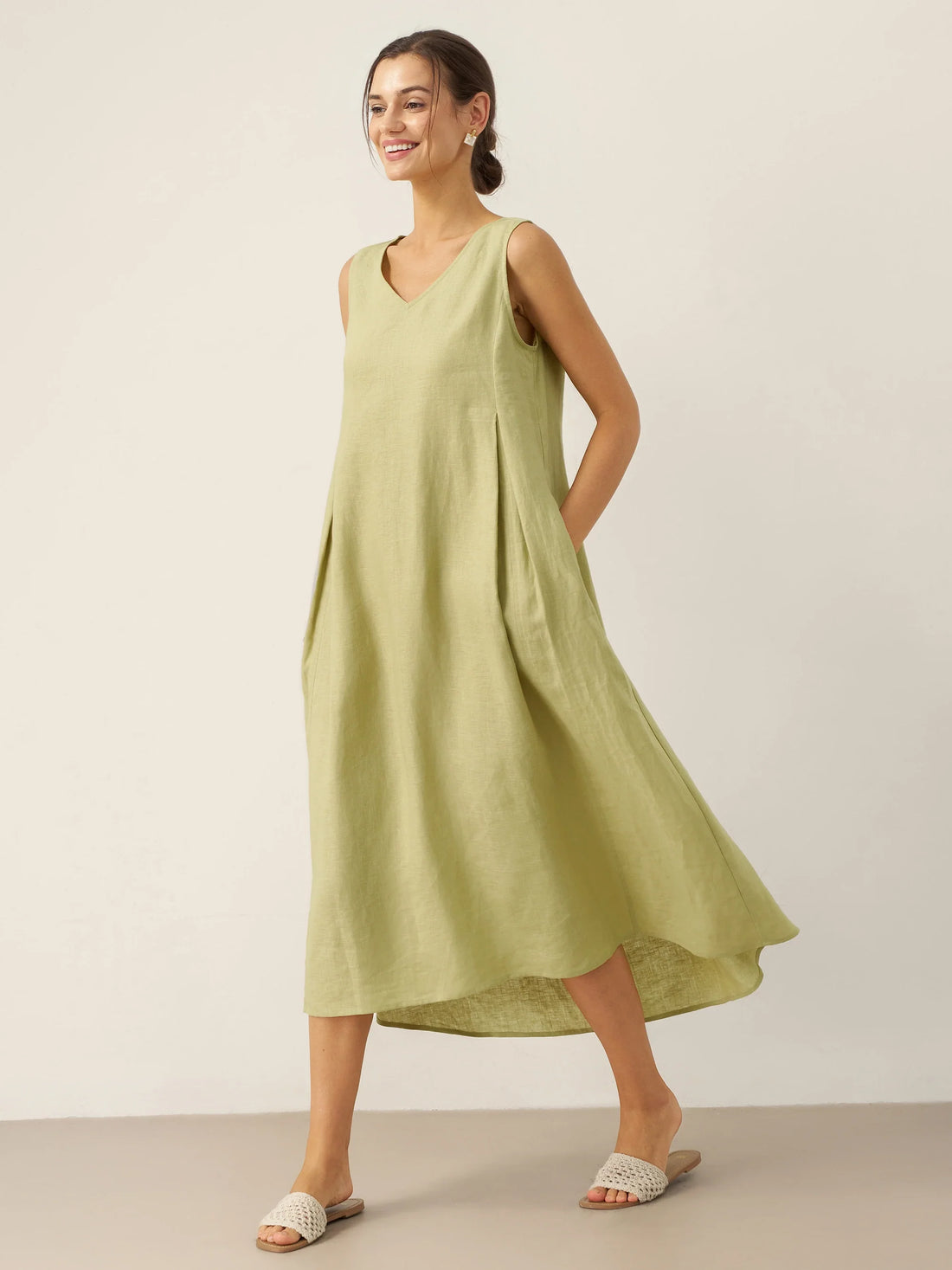 100% Linen Pleated V-Neck Midi Dress