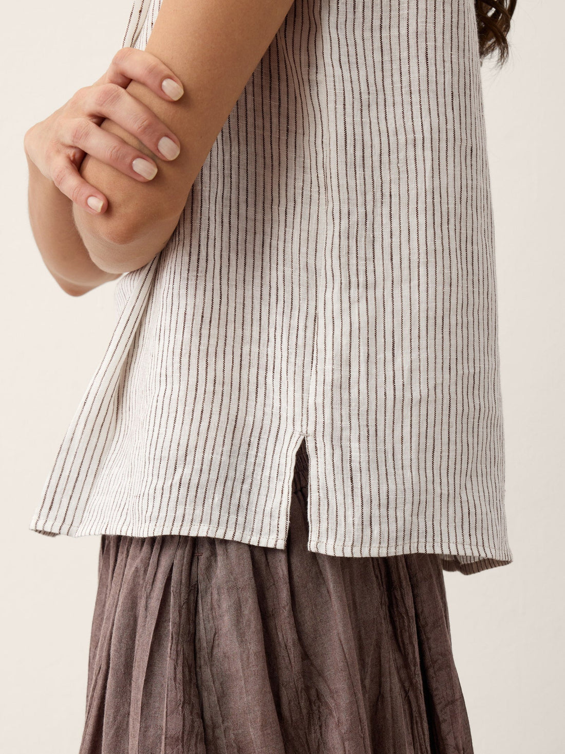 100% Linen Pleated Sleeveless Tank Top