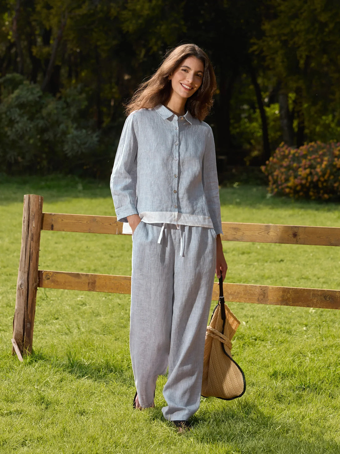 100% Linen Long-Sleeve Collared Shirt