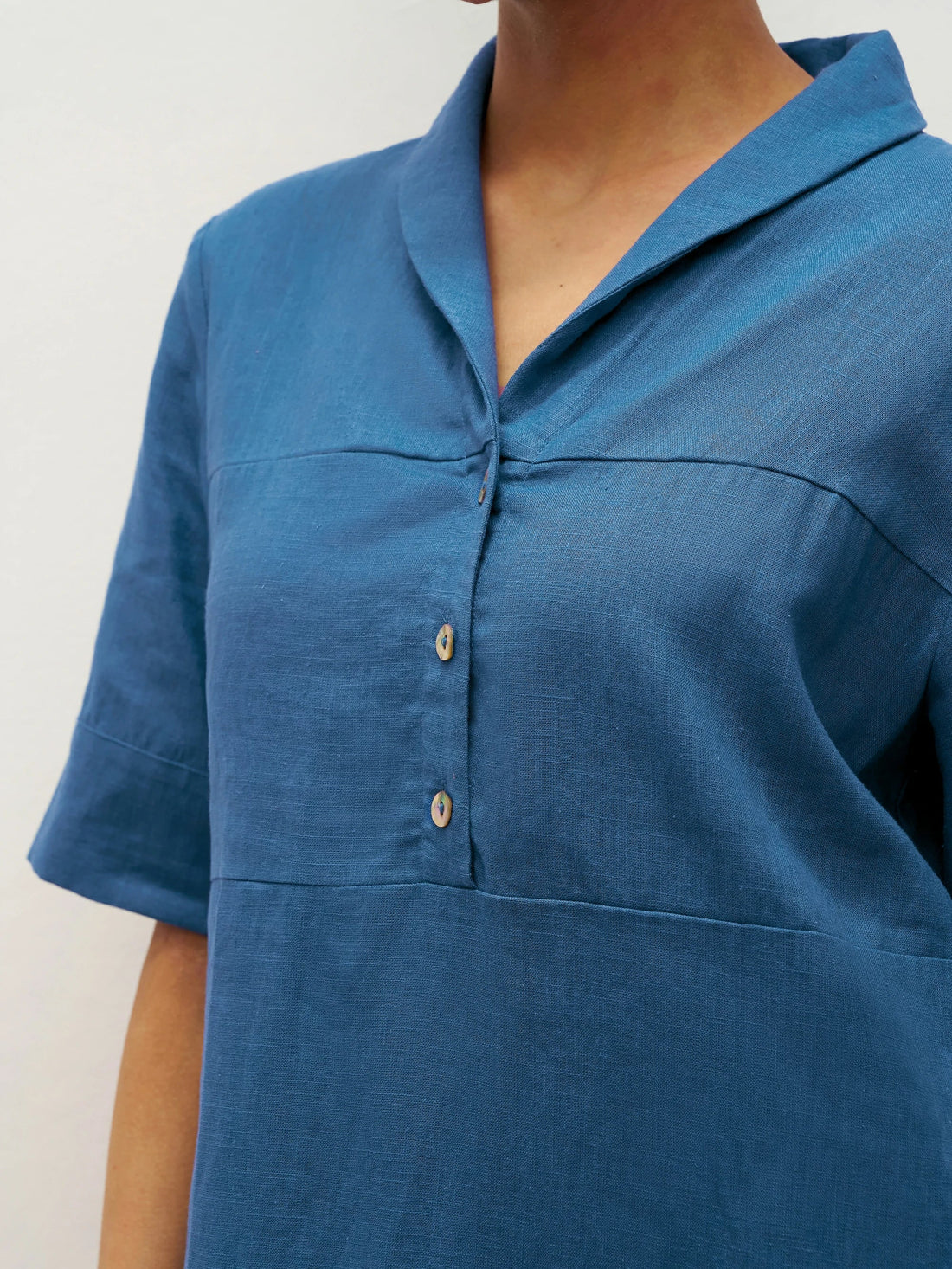 Linen Blend Shawl-Collar V-Neck Mini Dress
