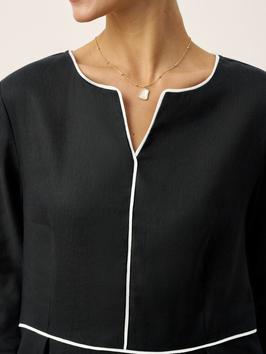 Linen Blend V-Neck Midi Dress with Pockets