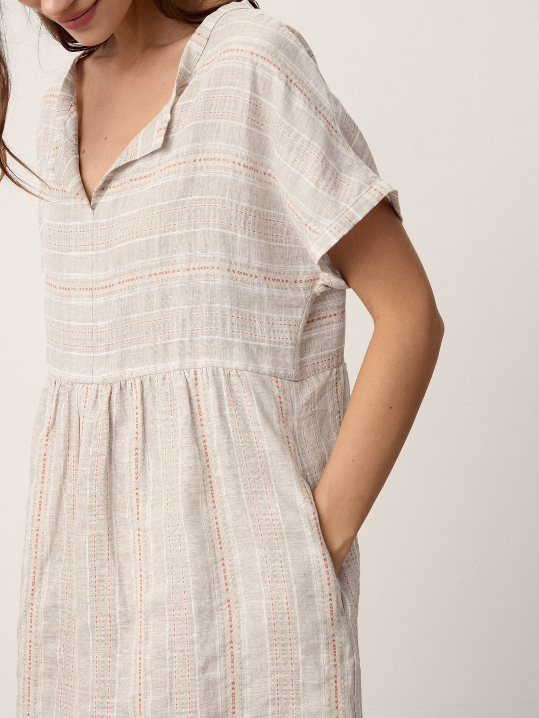 Linen Side-Pocket Short Sleeve Mini Dress