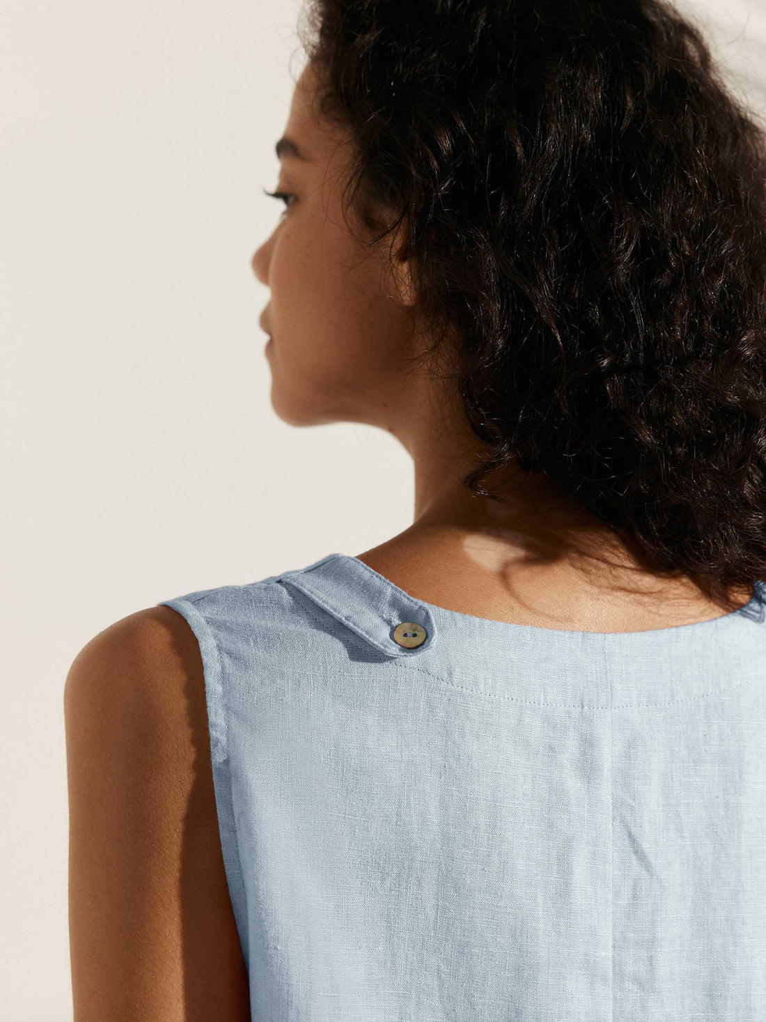 100% Linen Sleeveless Round Neck Midi Dress