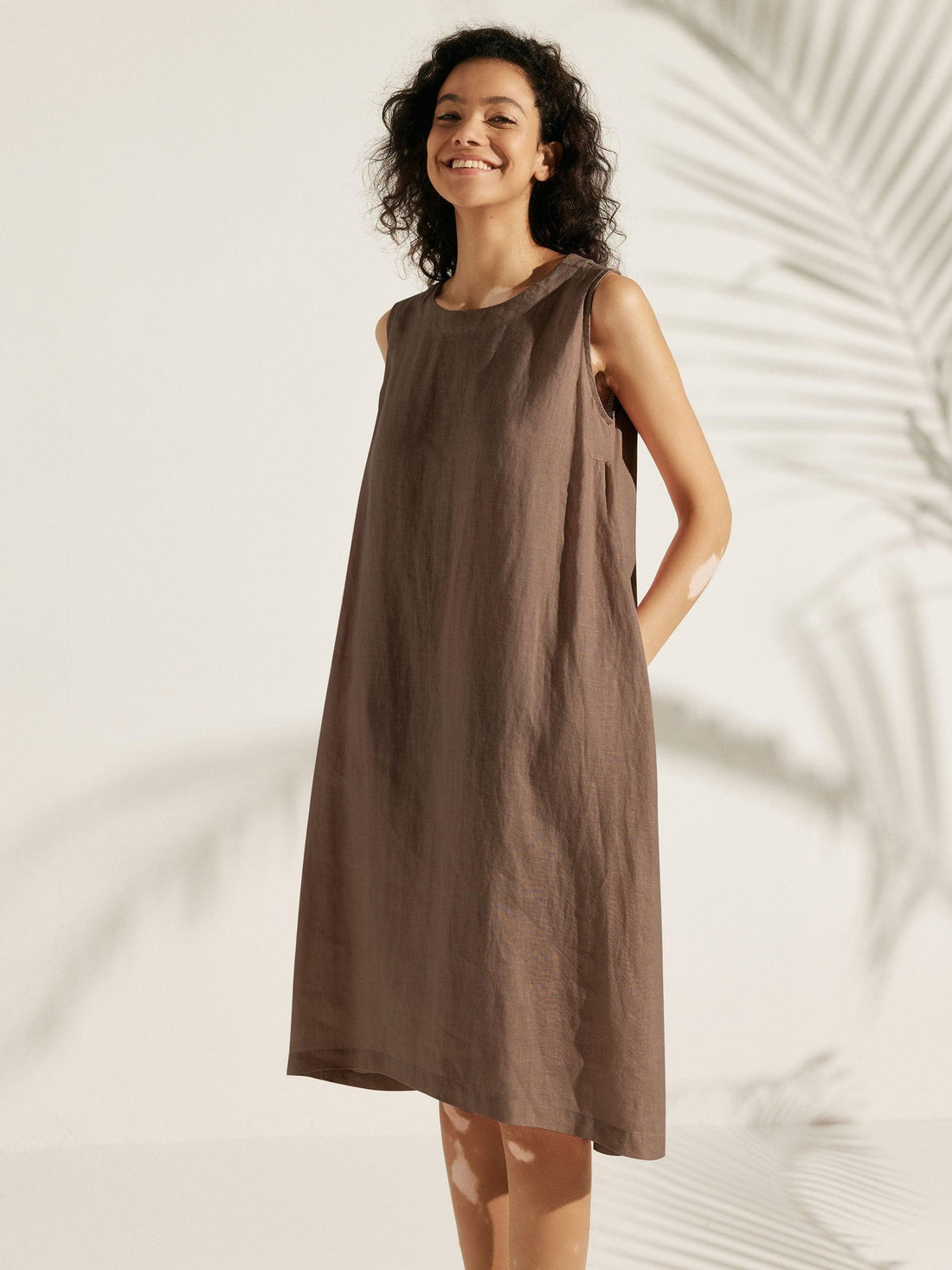 100% Linen Sleeveless Round Neck Midi Dress