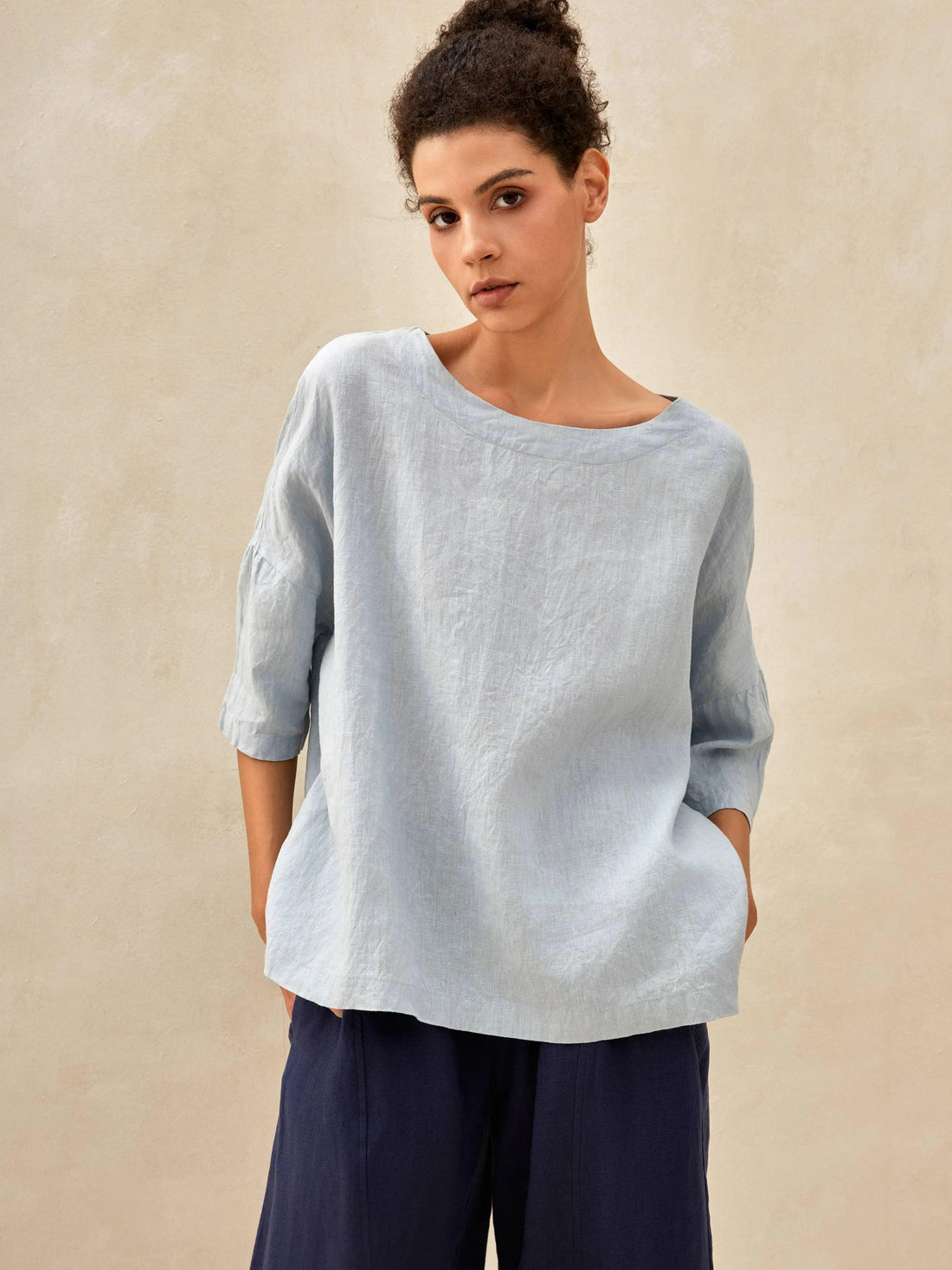 100% Linen Checked Boatneck Half-Sleeve Top
