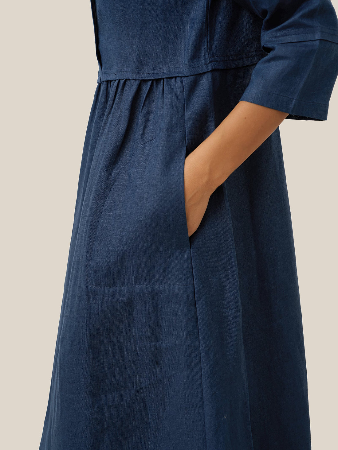 100% Linen Button-Waist Gathered V-Neck Midi Dress