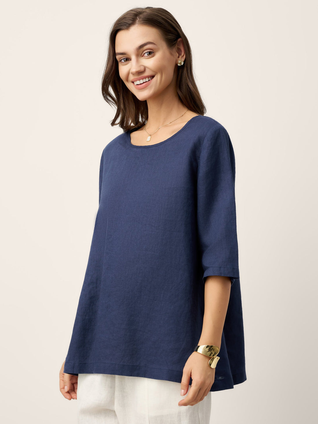 100% Linen Round Neck Button-Back Blouse
