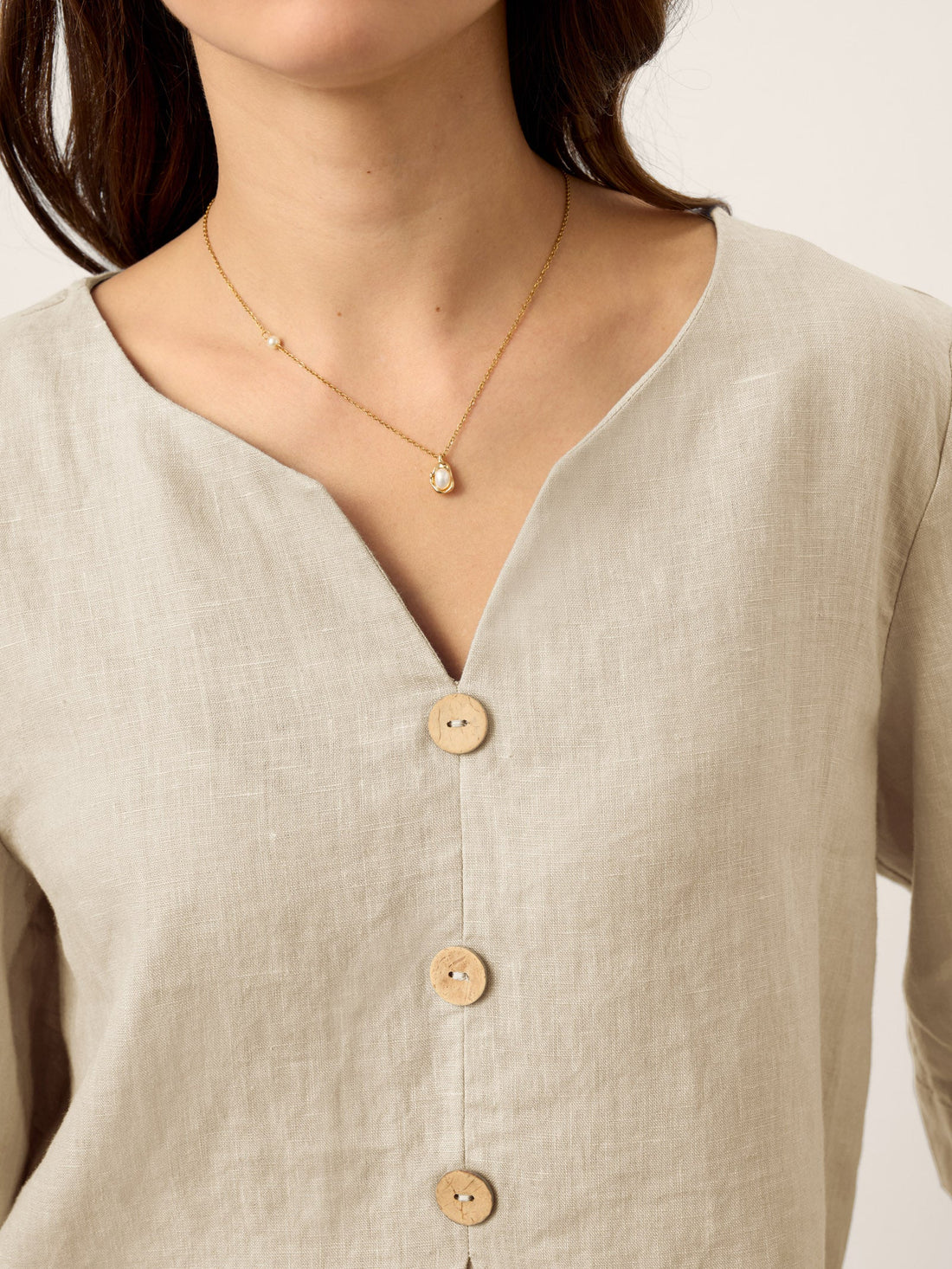 100% Linen Relaxed-Fit Button Detail Blouse