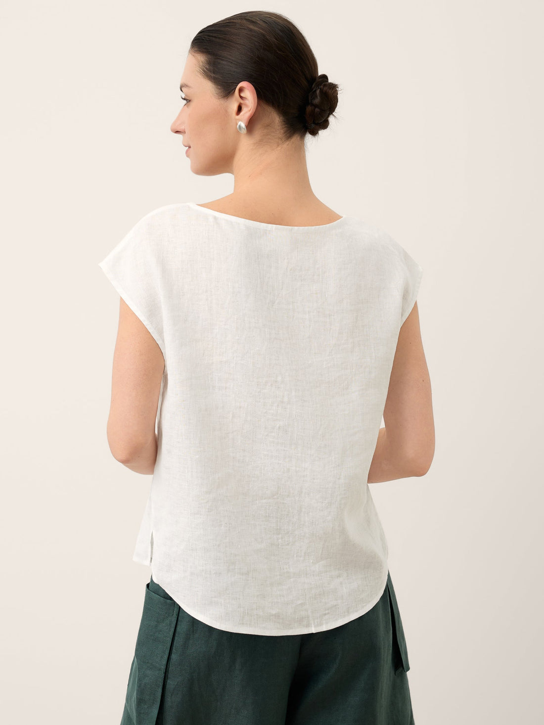 100% Linen Round Neck Cap Sleeve Blouse