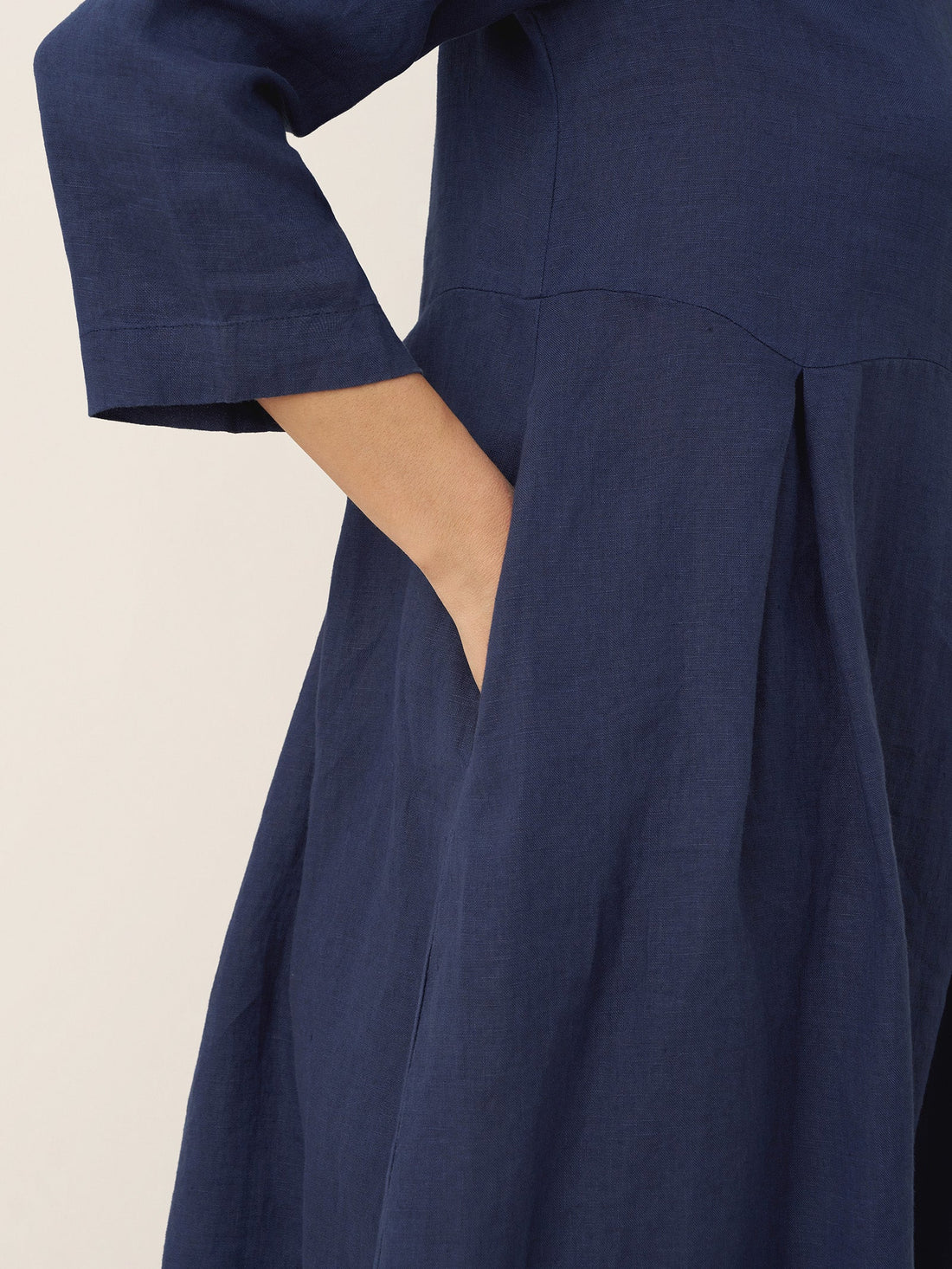 100% Linen Three-Quarter Sleeve Midi Dress