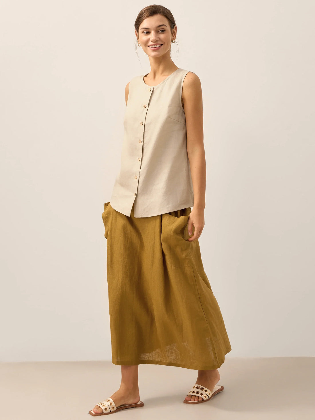 100% Linen A-Line Round Neck Tank Top