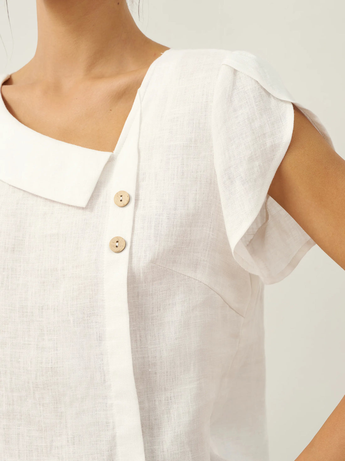 100% Linen Cap Sleeve Asymmetric Top