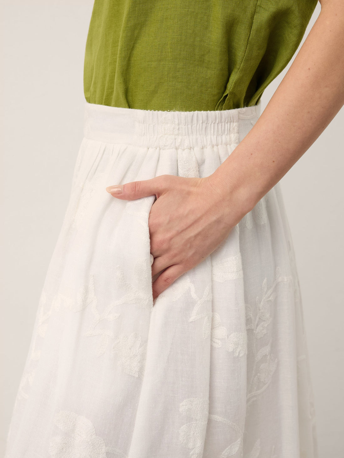 100% Linen Elastic Waist Midi Skirt