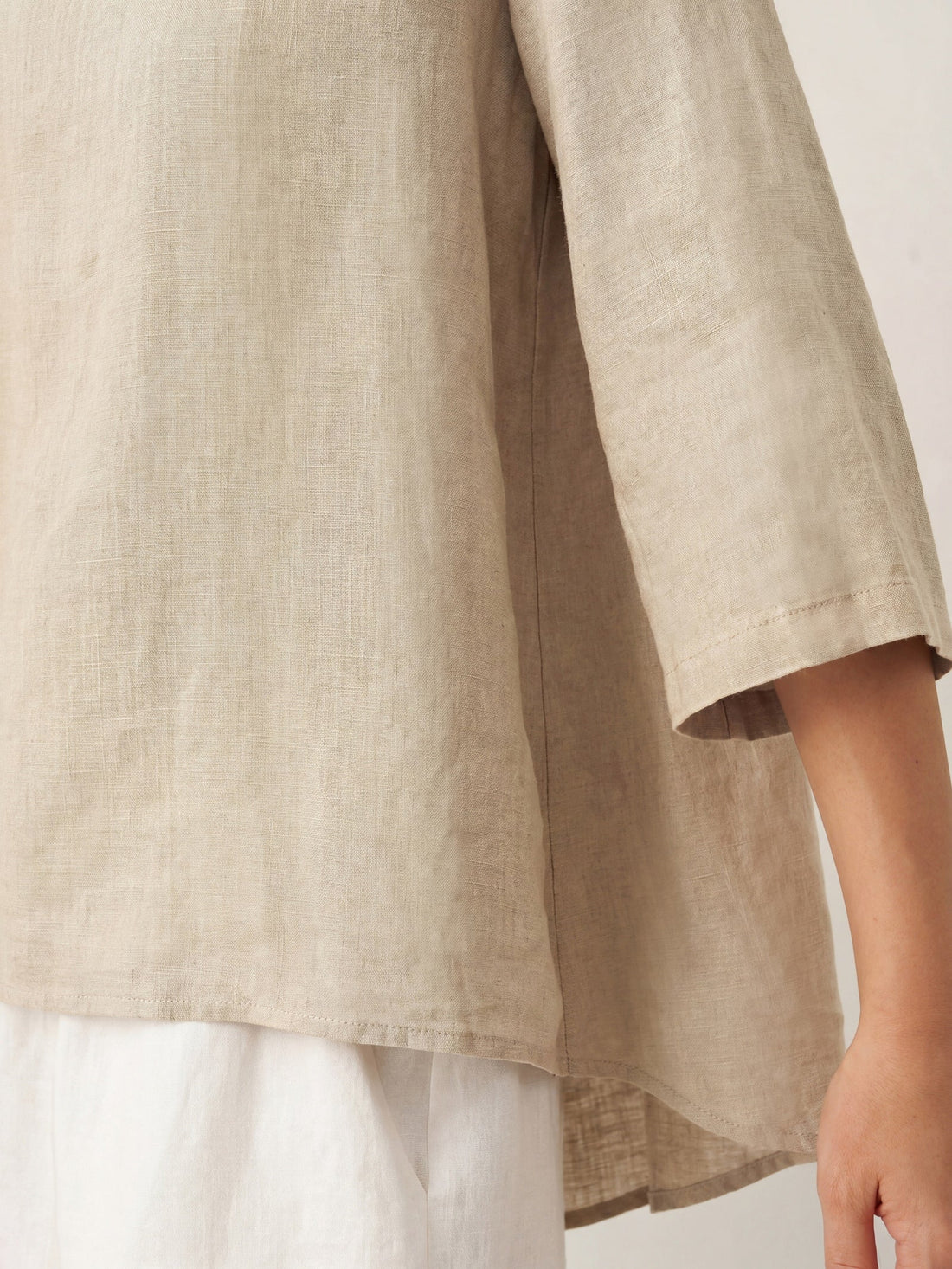 100% Linen Round Neck Half-Sleeve Blouse