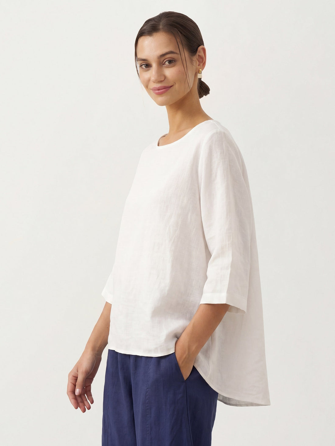 100% Linen Round Neck Half-Sleeve Blouse