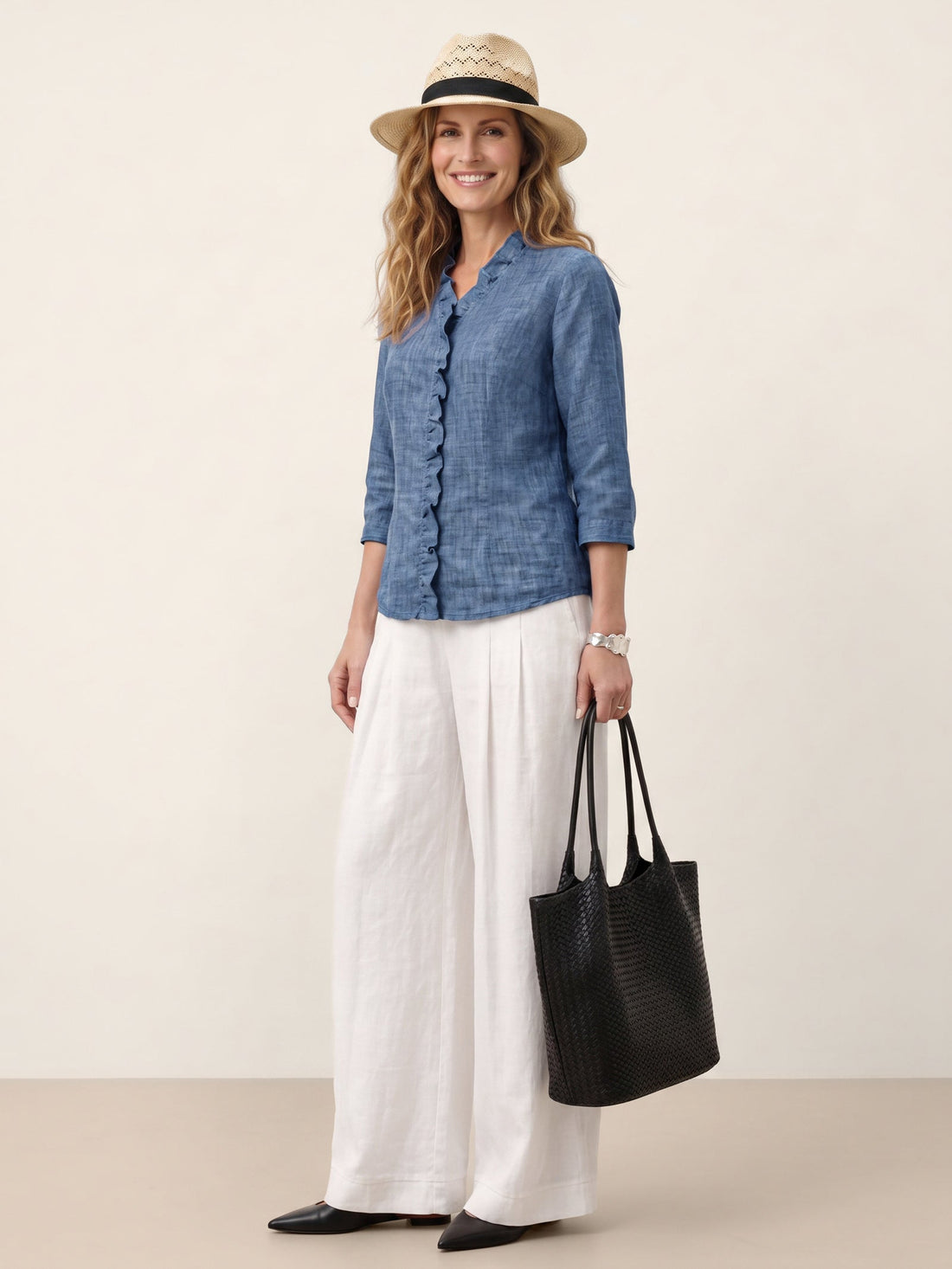 100% Linen V-Neck Three-Quarter Sleeve Shirt