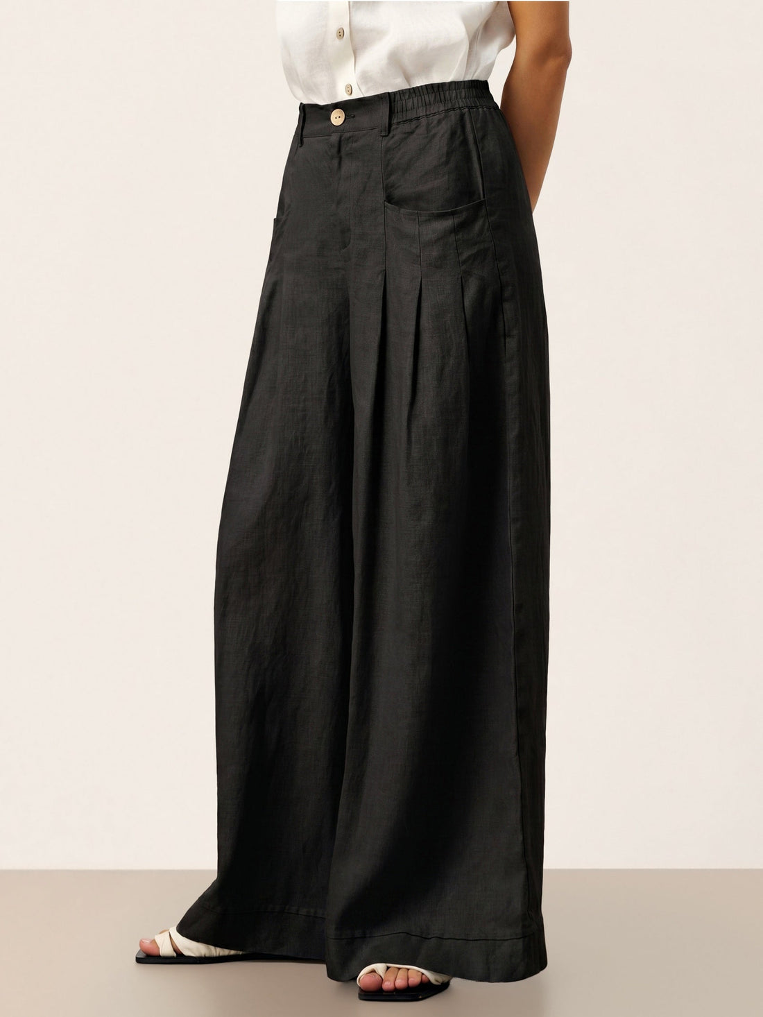 Linen Wide-Leg Pants with Welt Pockets