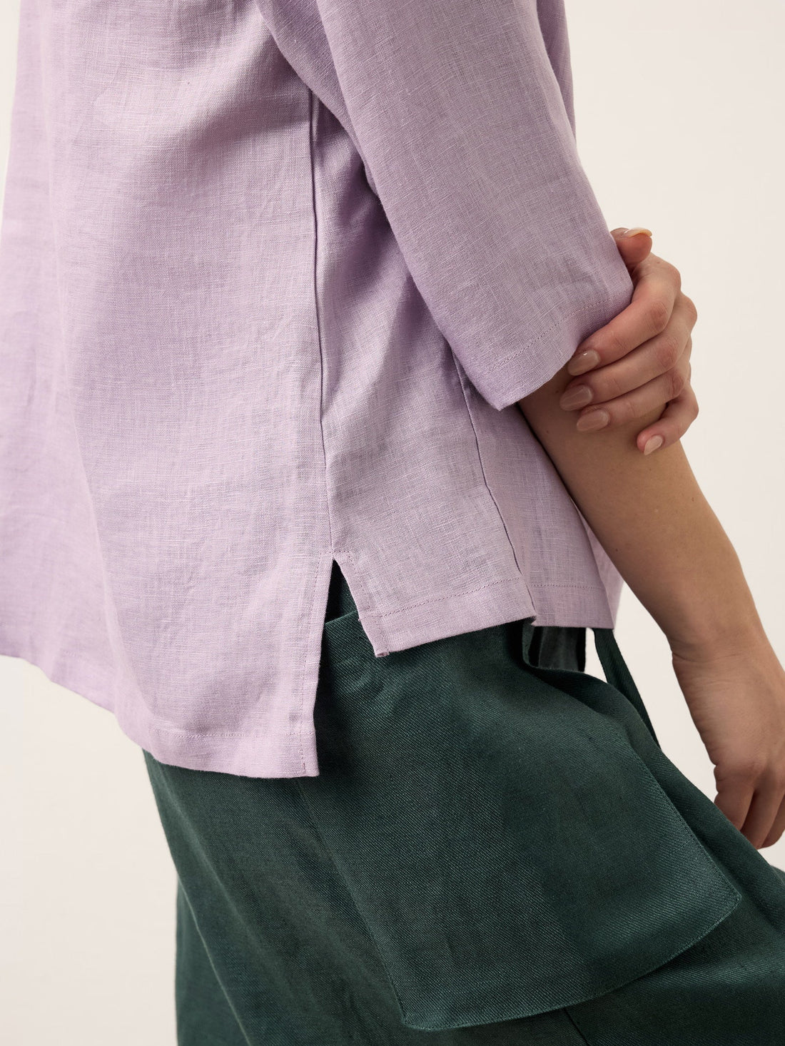 100% Linen V-Neck Three-Quarter Sleeve Blouse