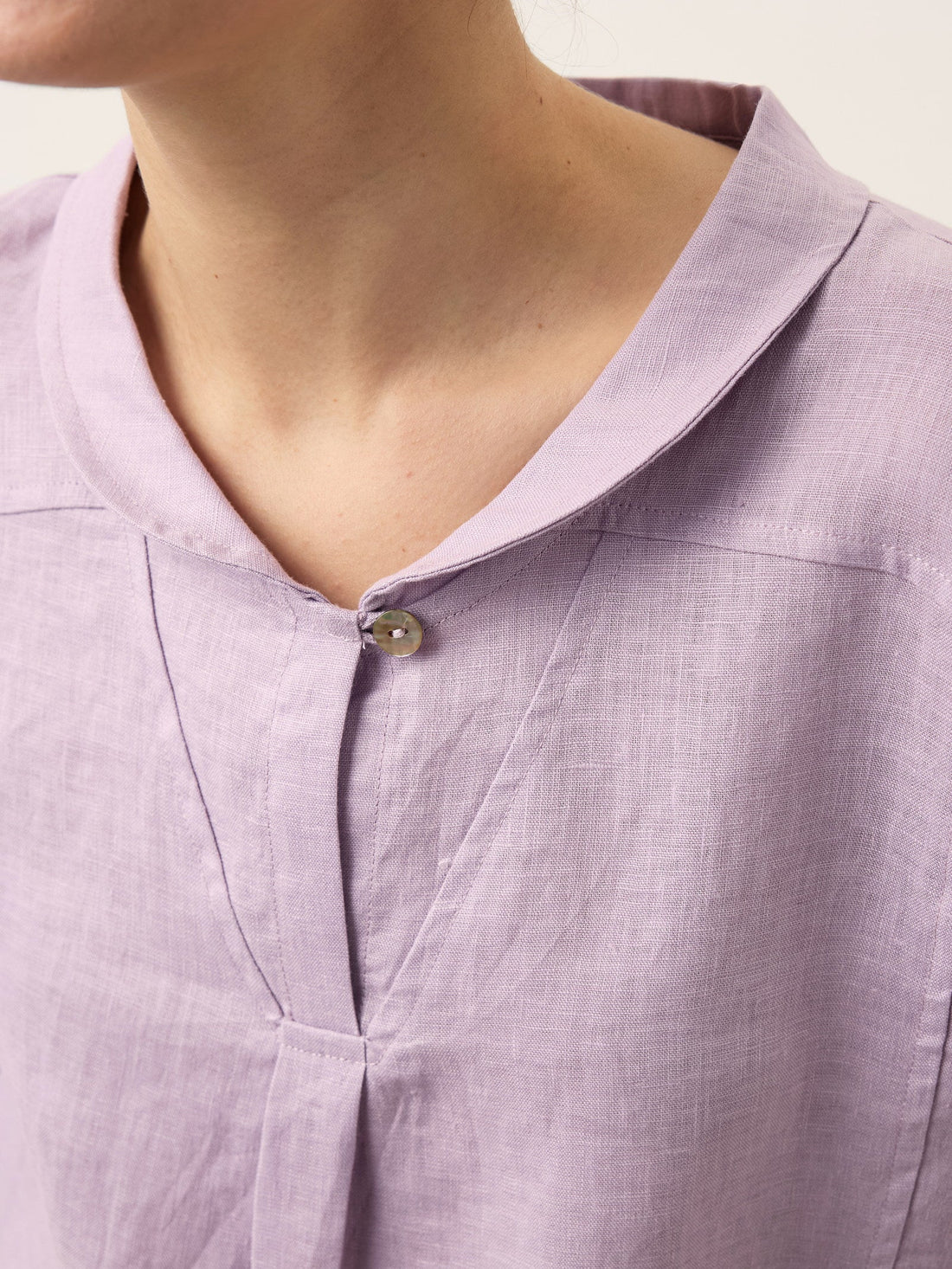 100% Linen V-Neck Three-Quarter Sleeve Blouse