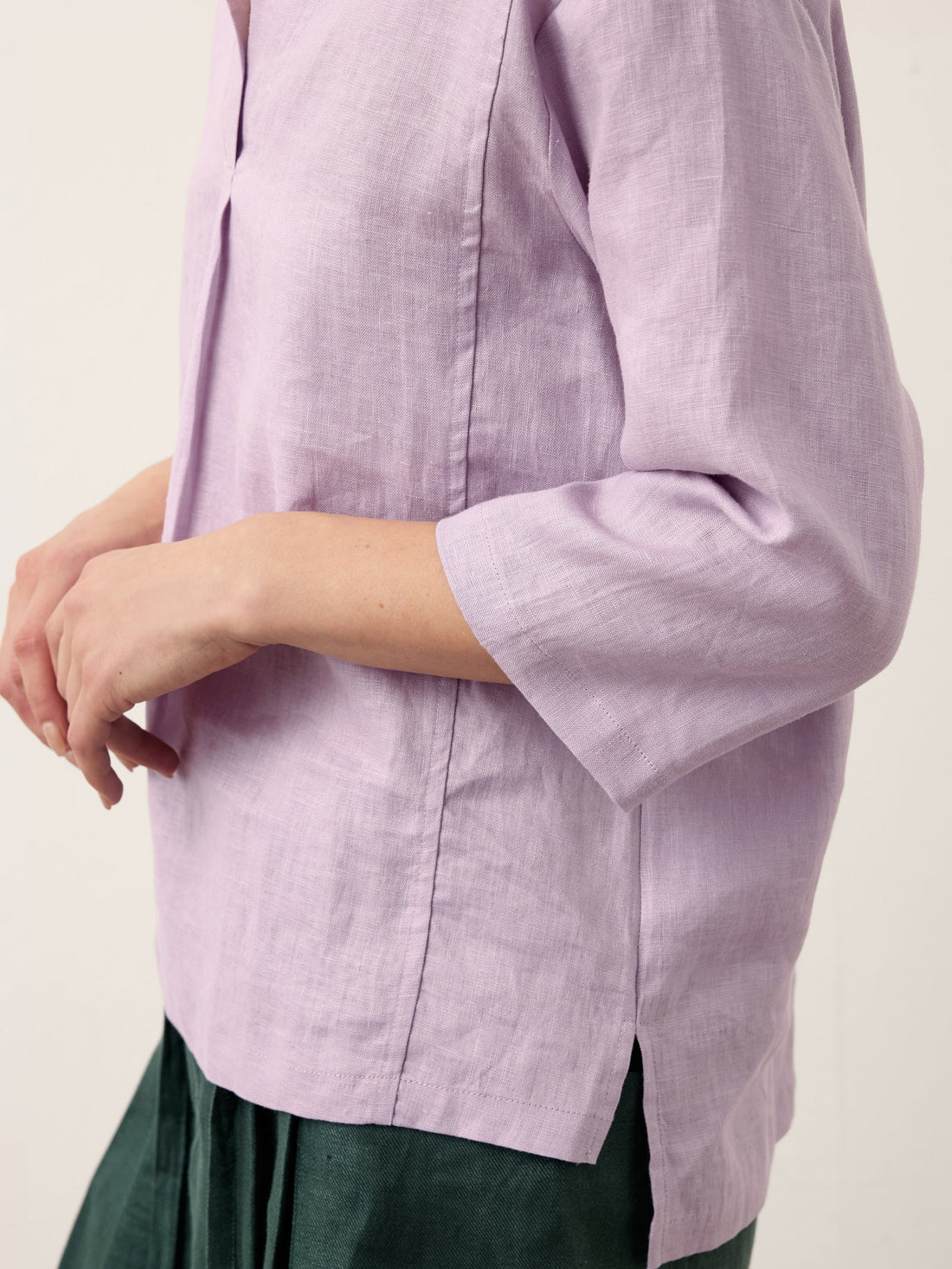 100% Linen V-Neck Three-Quarter Sleeve Blouse