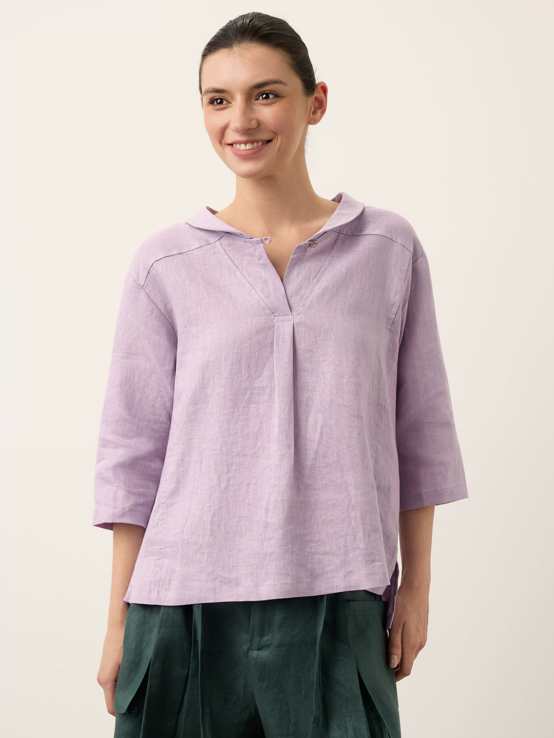 100% Linen V-Neck Three-Quarter Sleeve Blouse