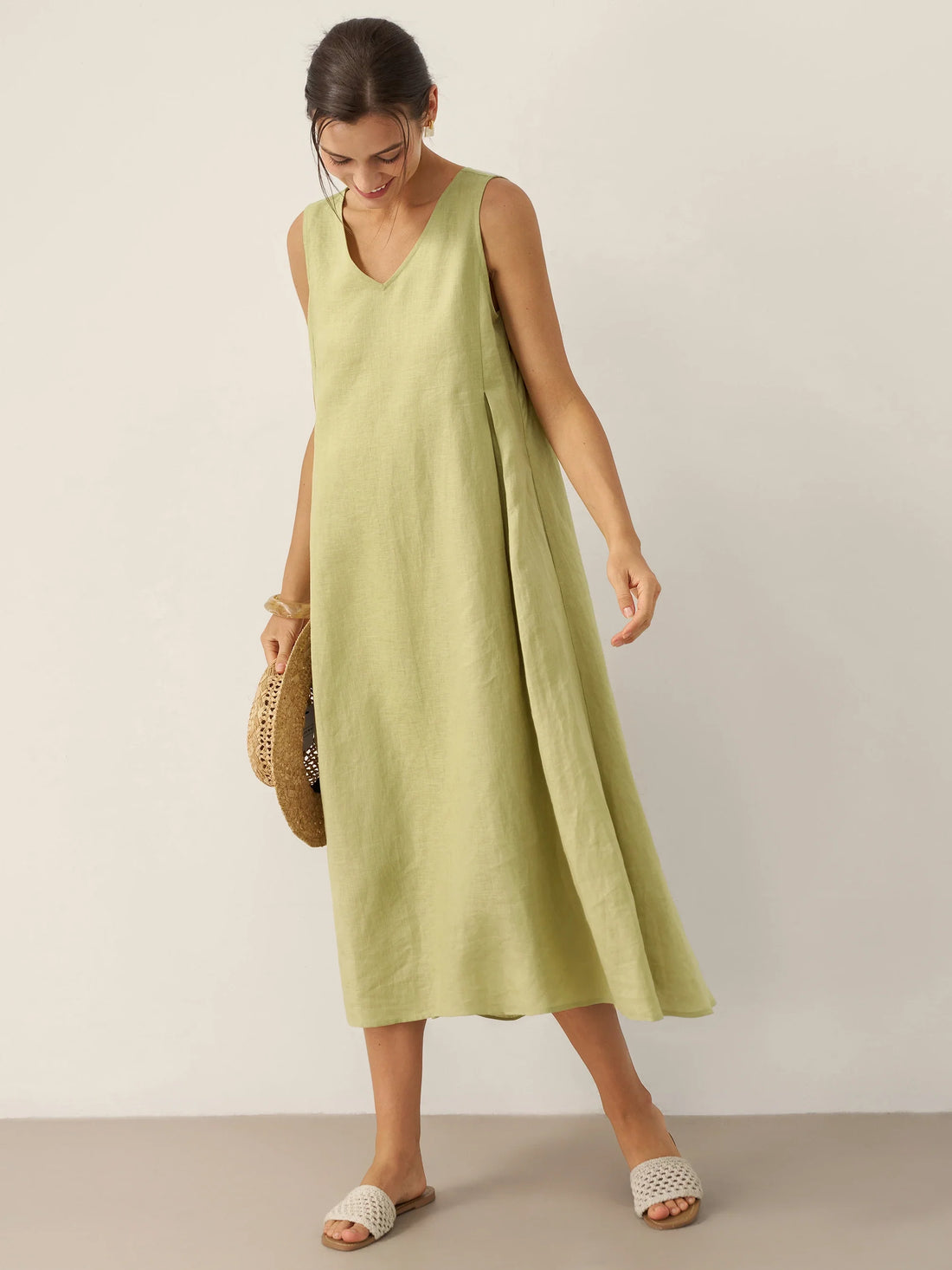 100% Linen Pleated V-Neck Midi Dress