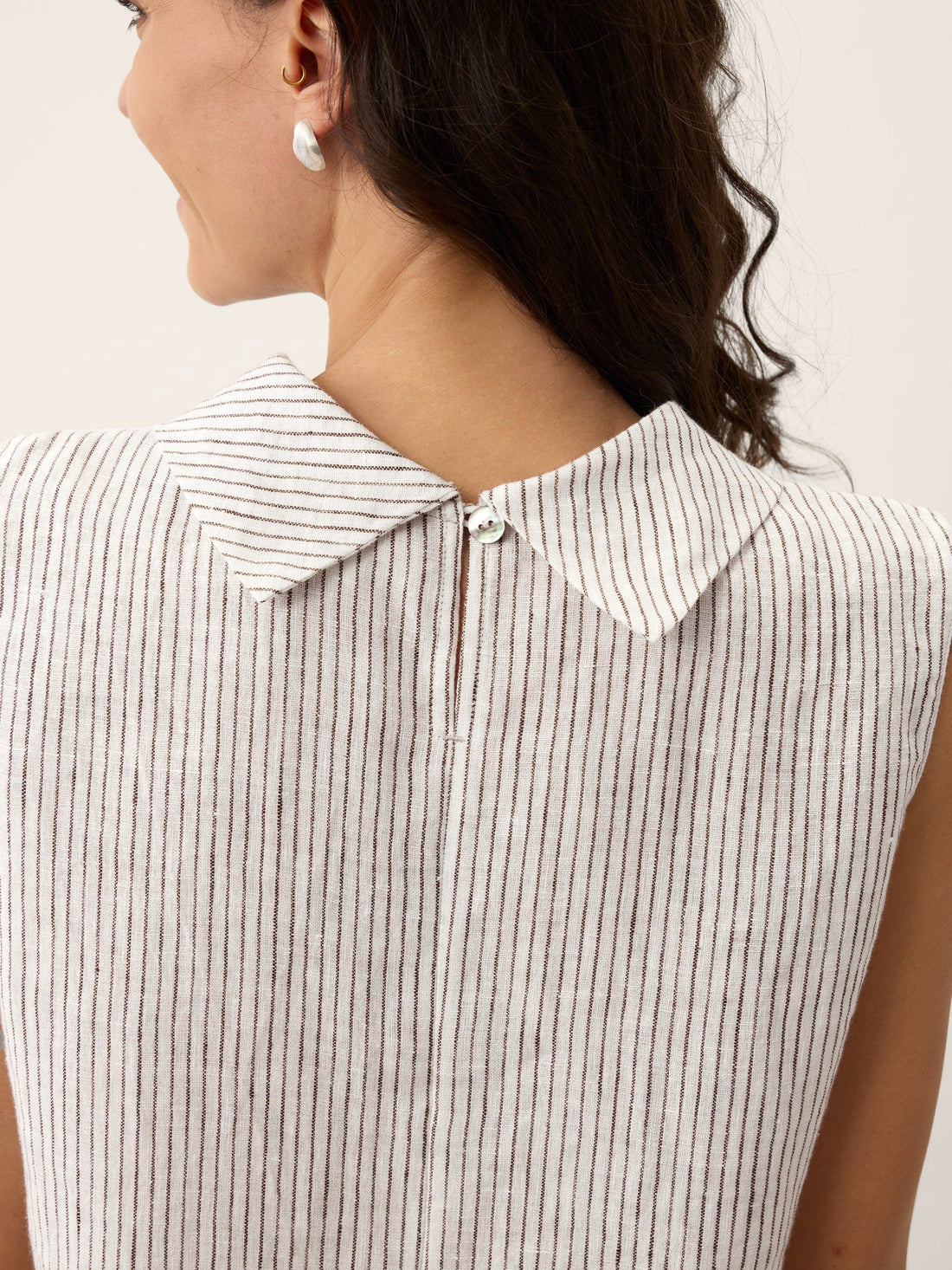 100% Linen Pleated Sleeveless Tank Top