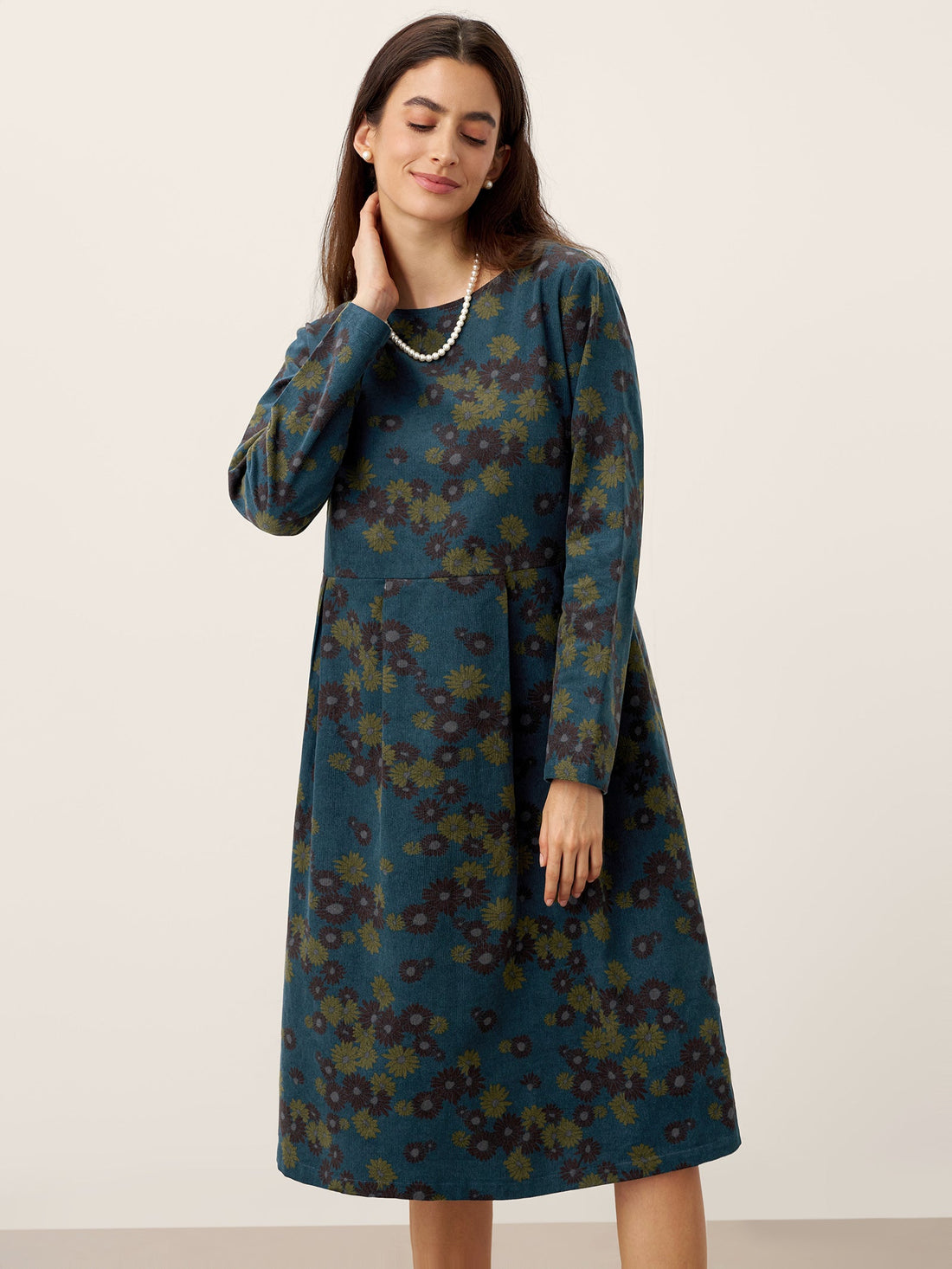 100% Cotton Pleated Long-Sleeve Midi Dress