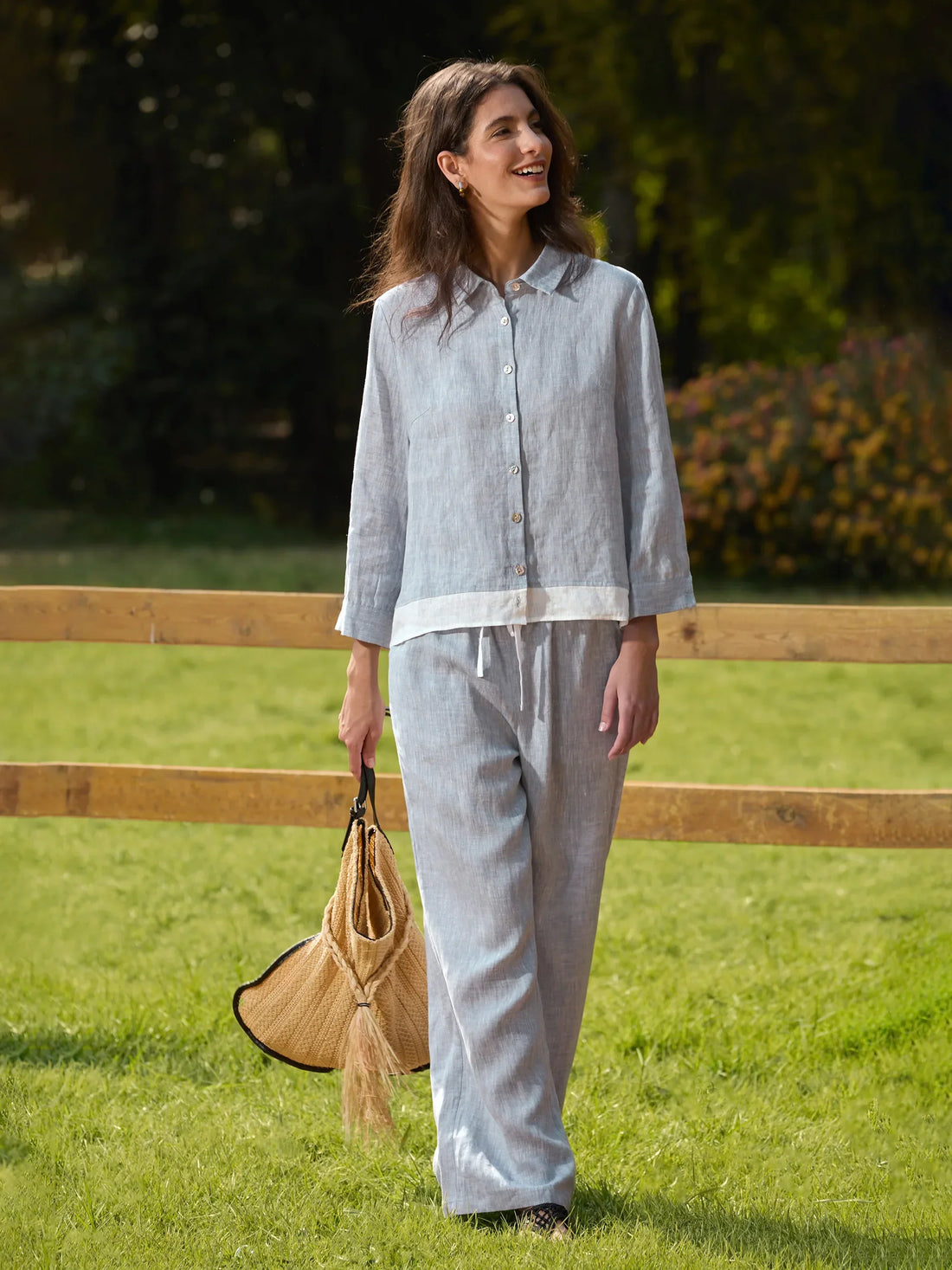 100% Linen Long-Sleeve Collared Shirt