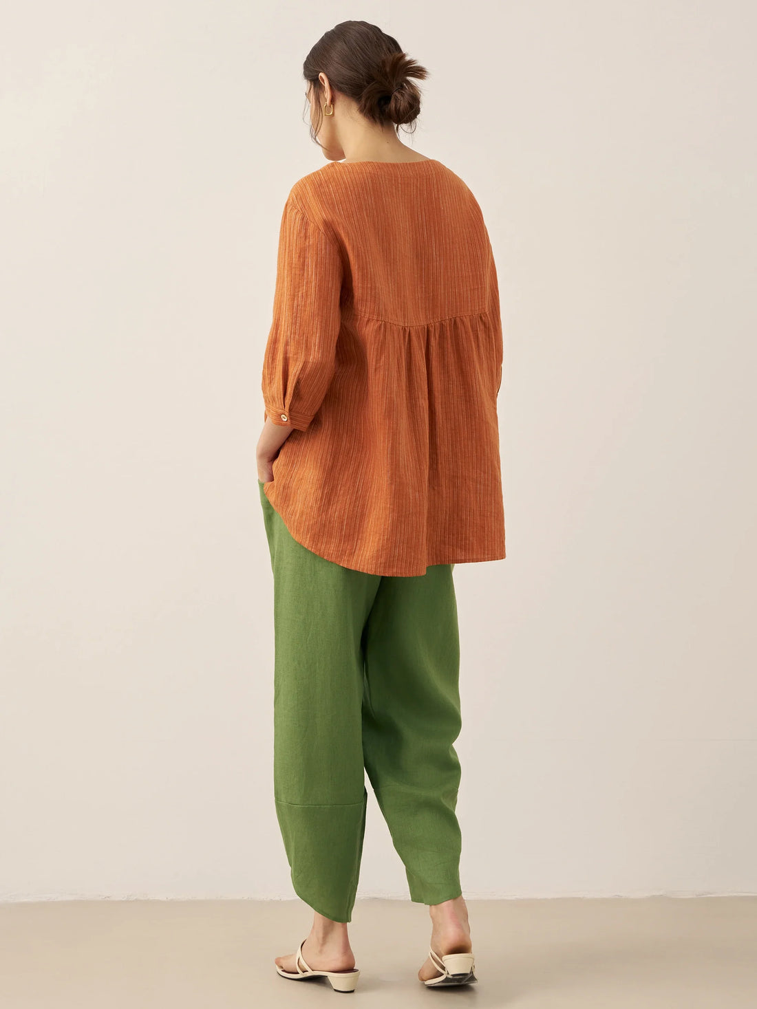 100% Linen Ruched Round Neck Blouse