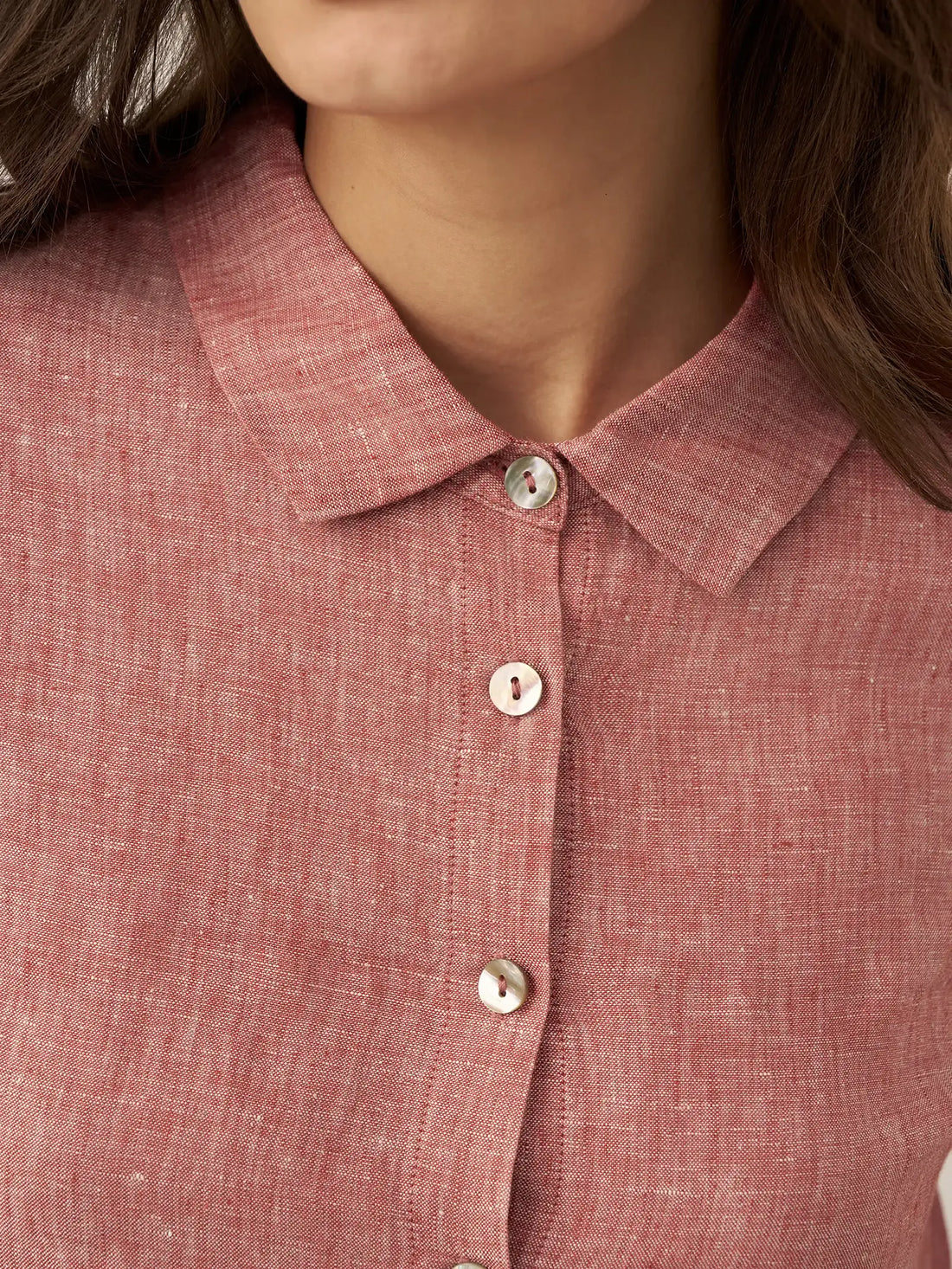 100% Linen Long-Sleeve Collared Shirt