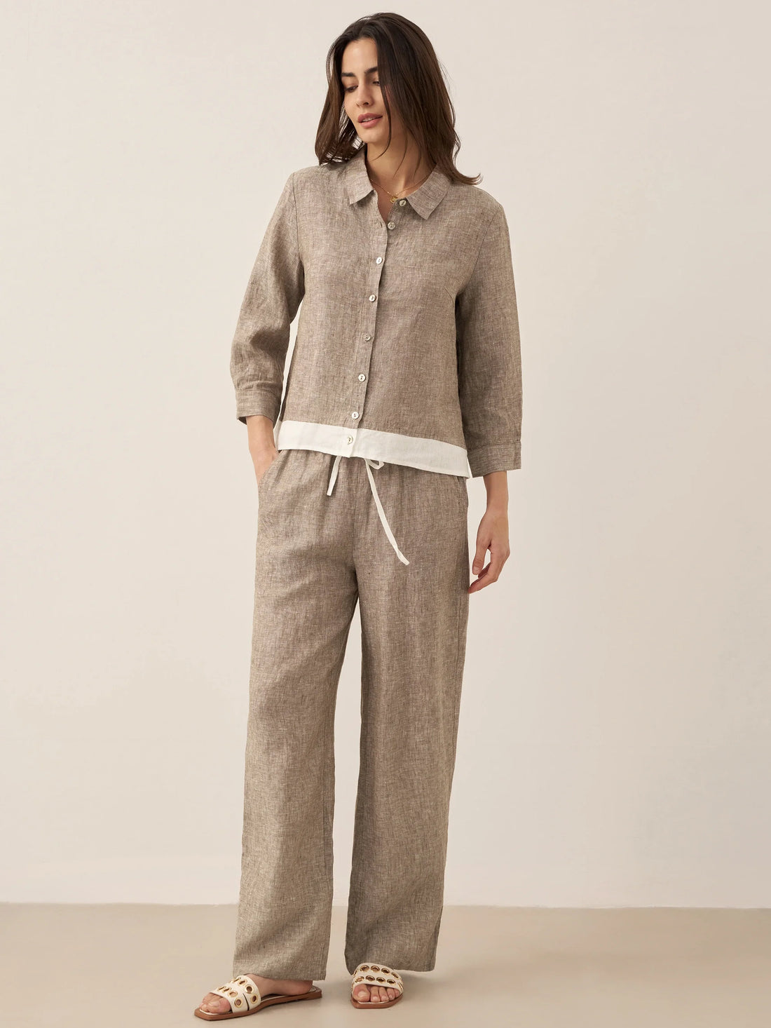 100% Linen Long-Sleeve Collared Shirt