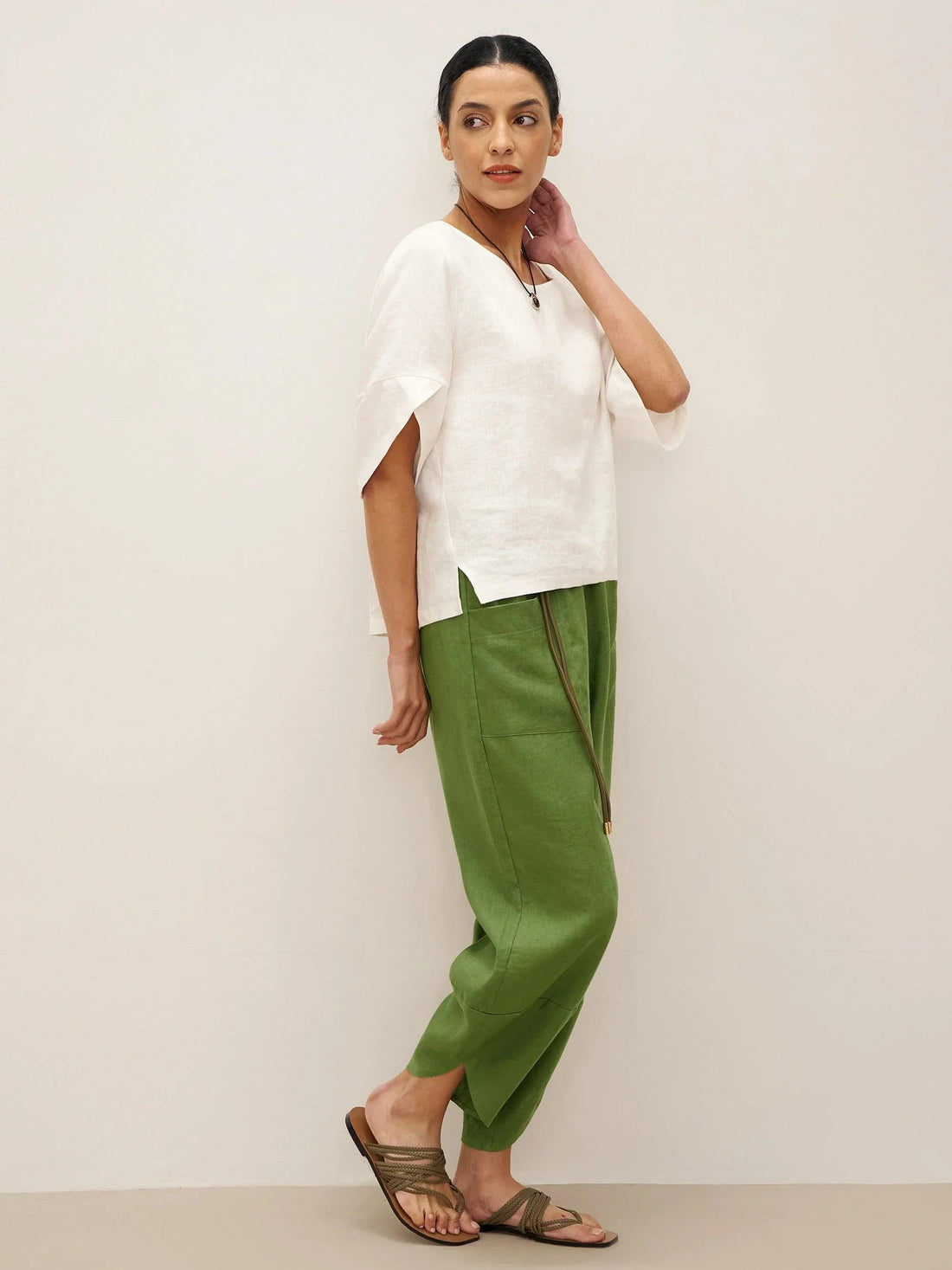 100% Linen Round Neck Petal-Sleeve Pullover