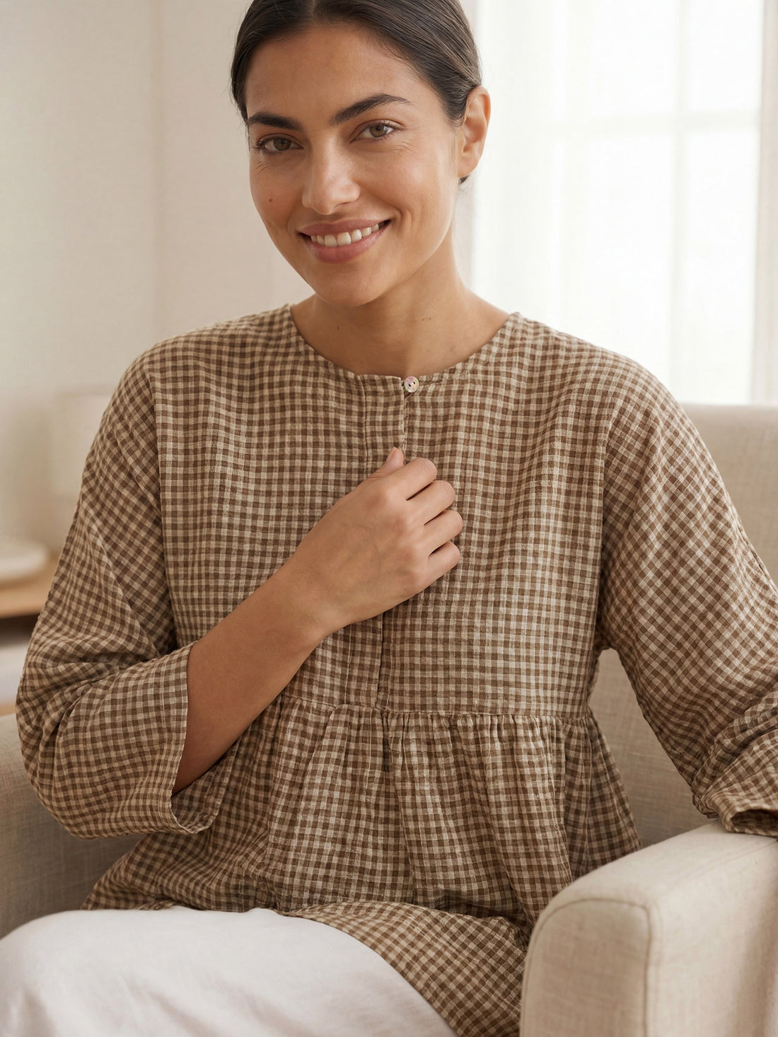 75% Linen Checked Ruched Round Neck Shirt