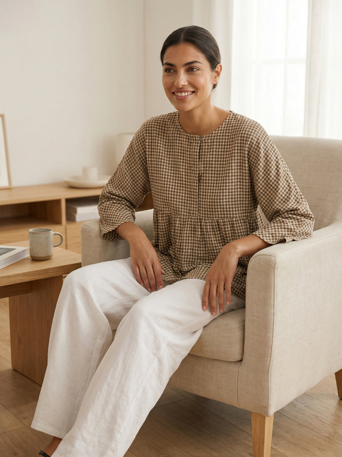 75% Linen Checked Ruched Round Neck Shirt