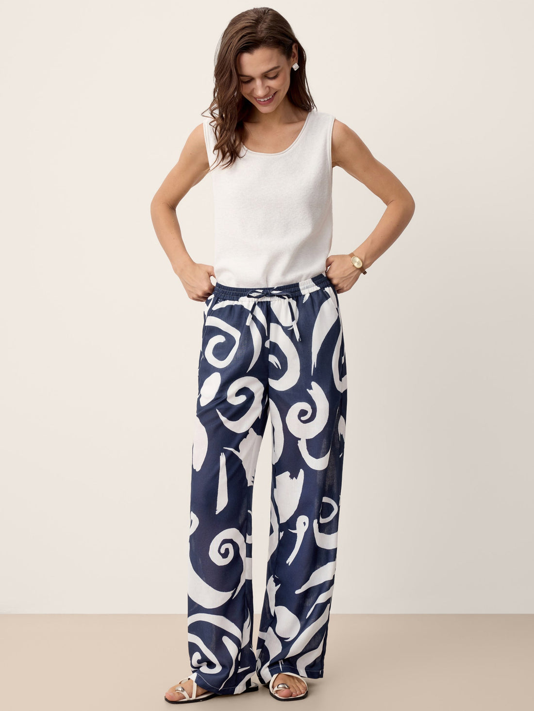 Linen Blend Mid Rise Straight Leg Pants