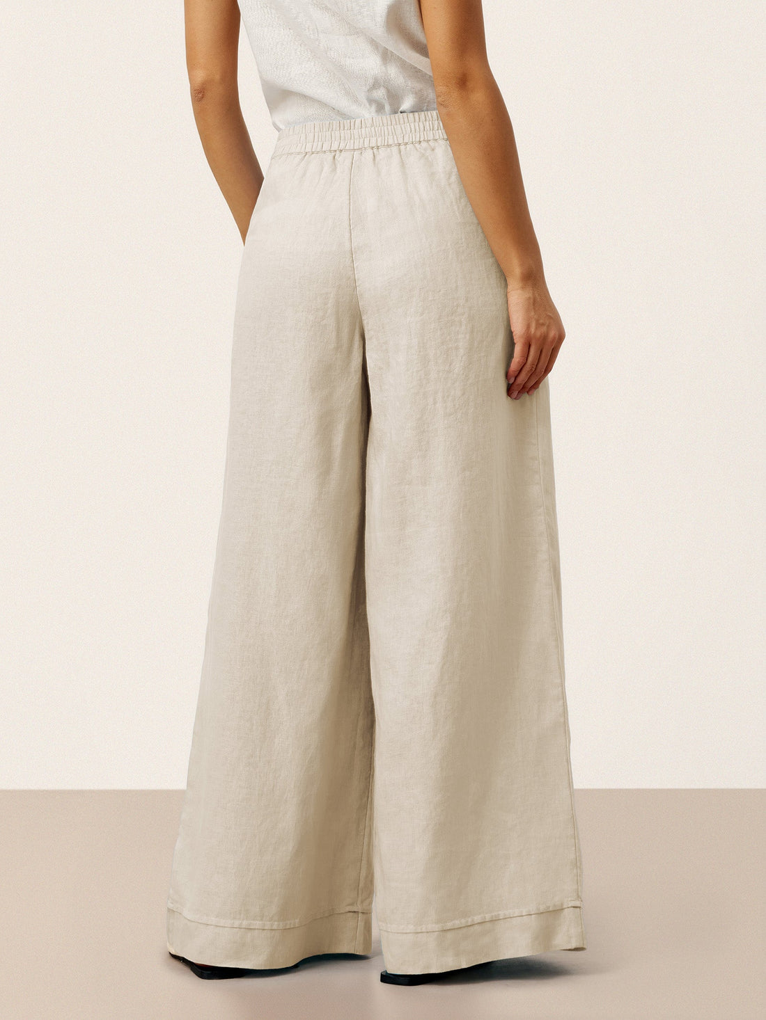 Linen Wide-Leg Pants with Welt Pockets