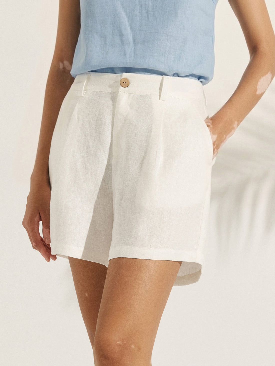100% Linen Pleated Mini Shorts