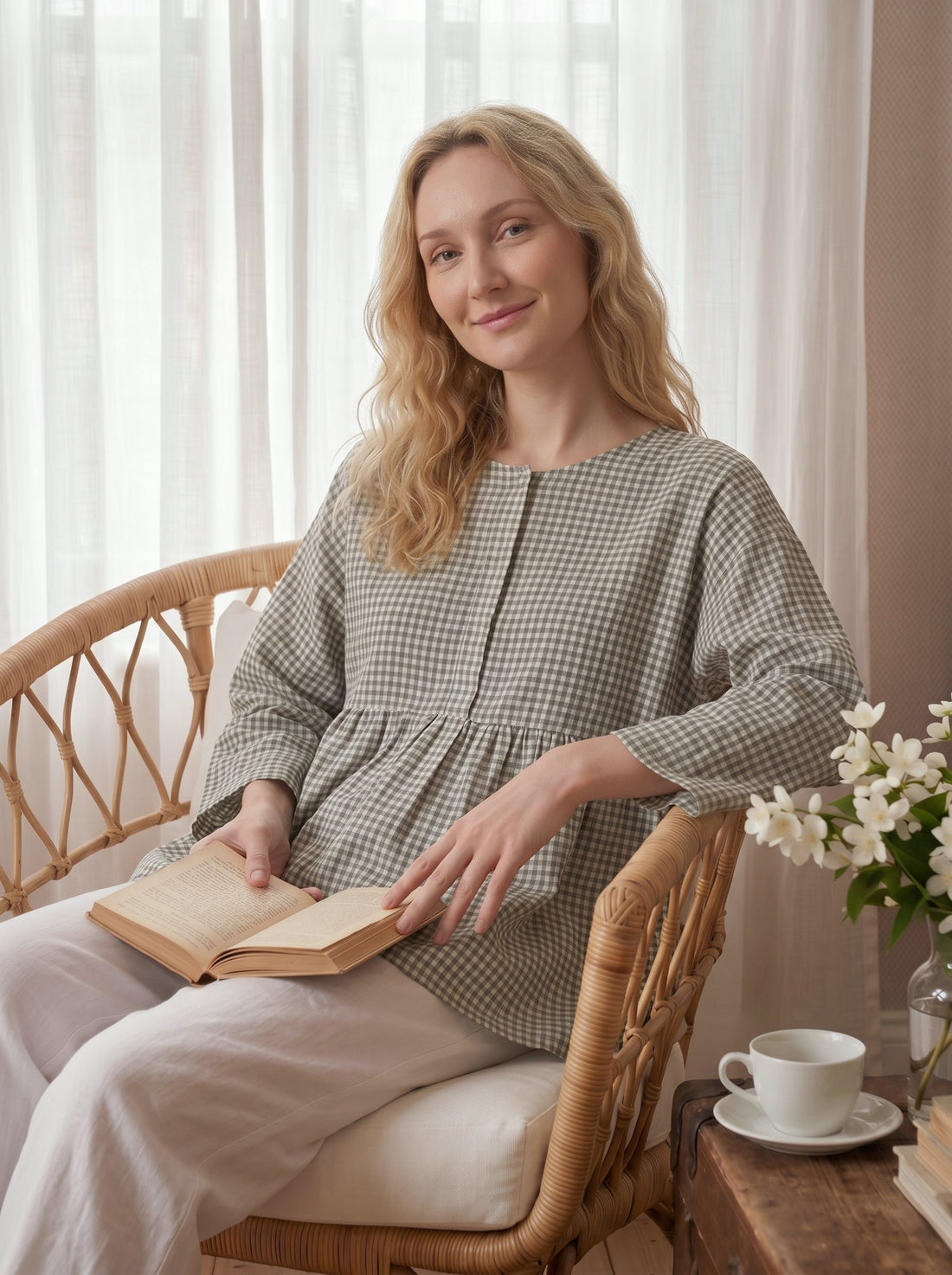75% Linen Checked Ruched Round Neck Shirt